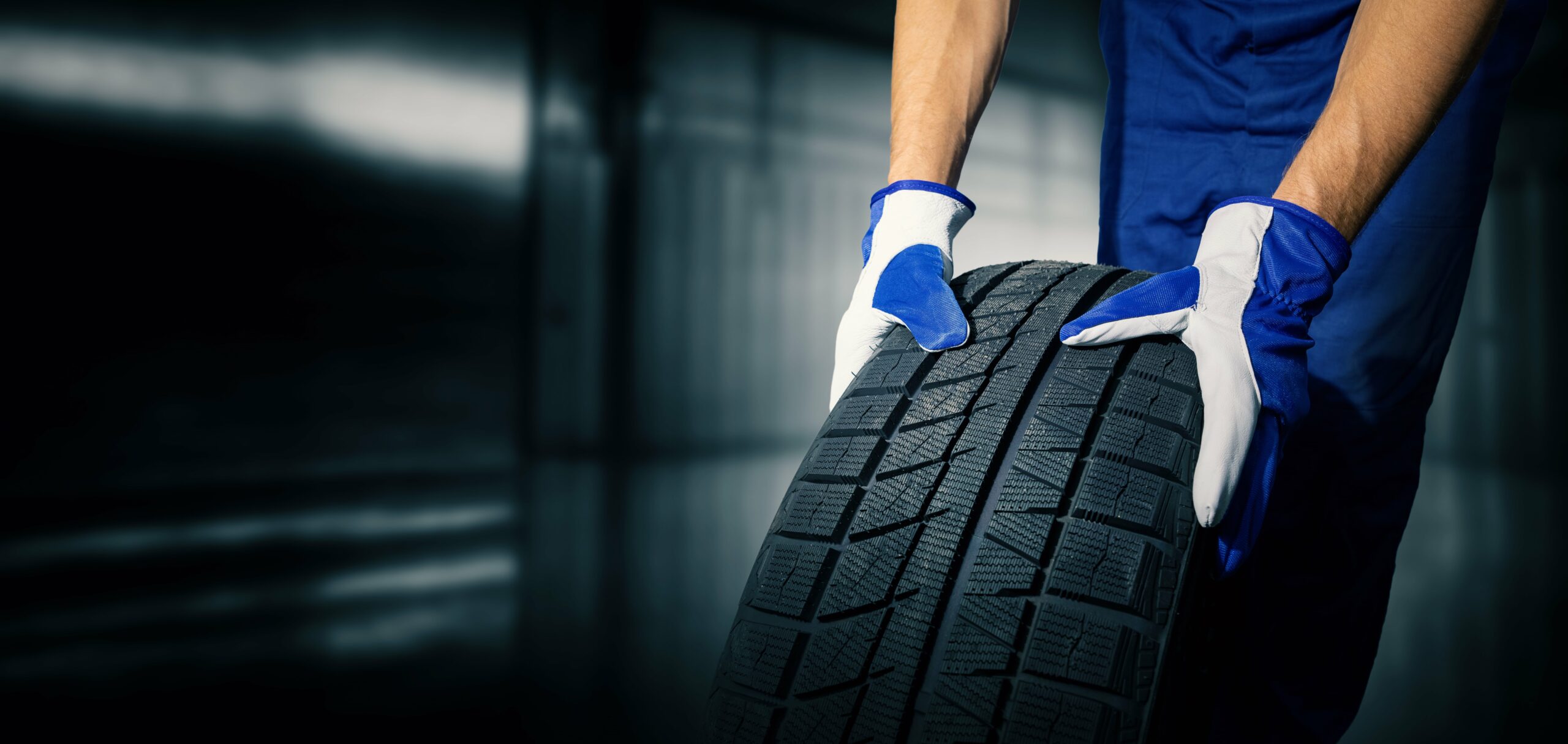Signs of Aging Tires: How to Determine When It’s Time to Replace Them